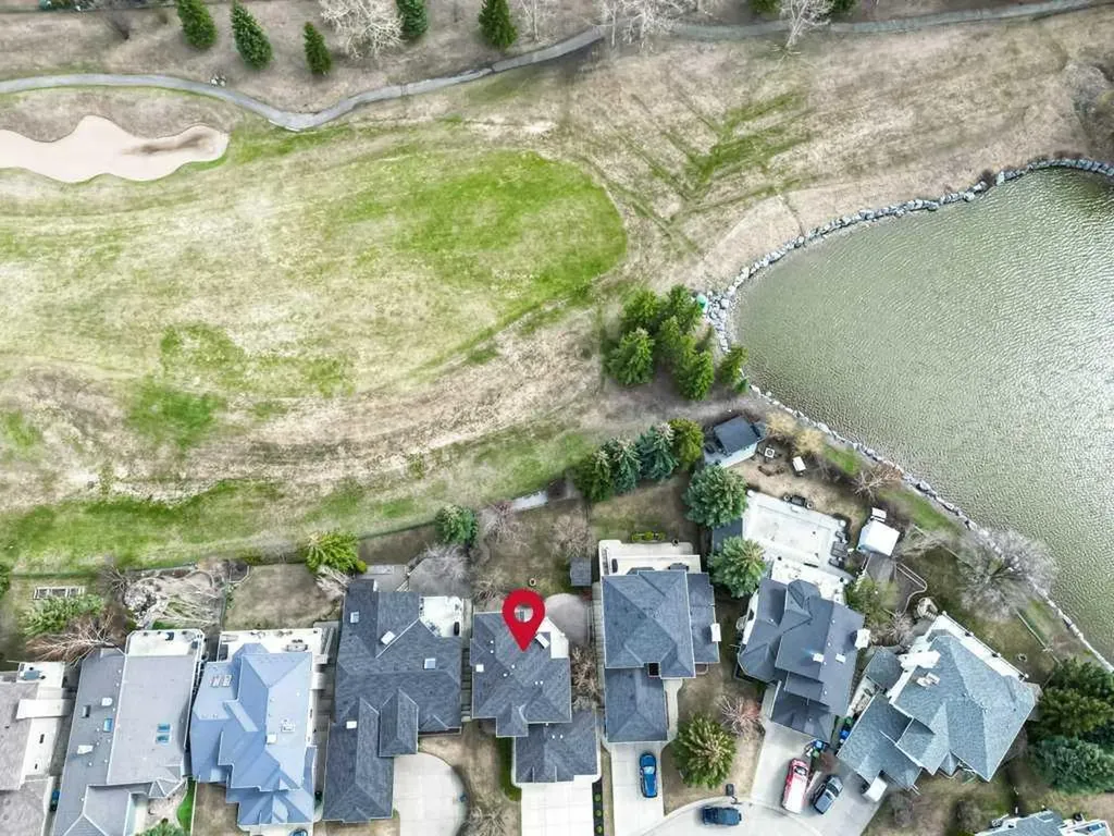 91 Valley Ridge Green NW Calgary AB T3B 5L5