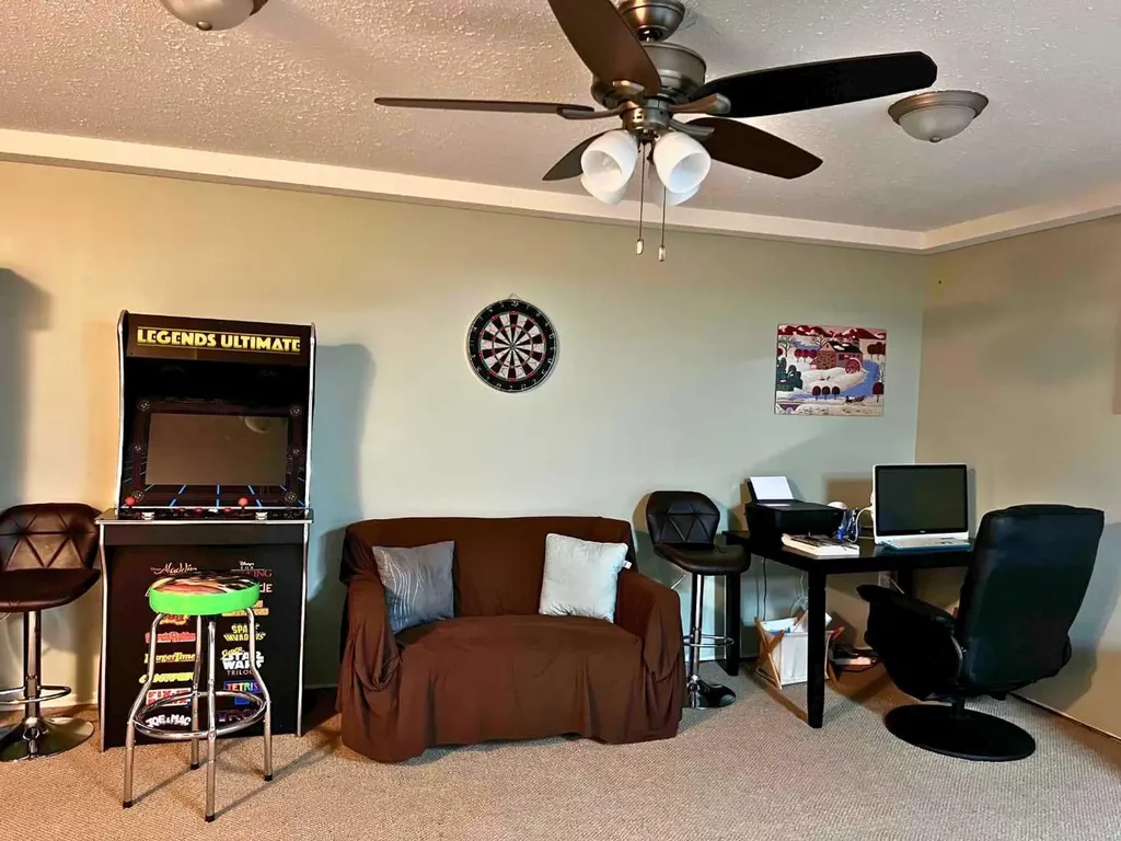 5404 46 Street Valleyview AB T0H 3N0