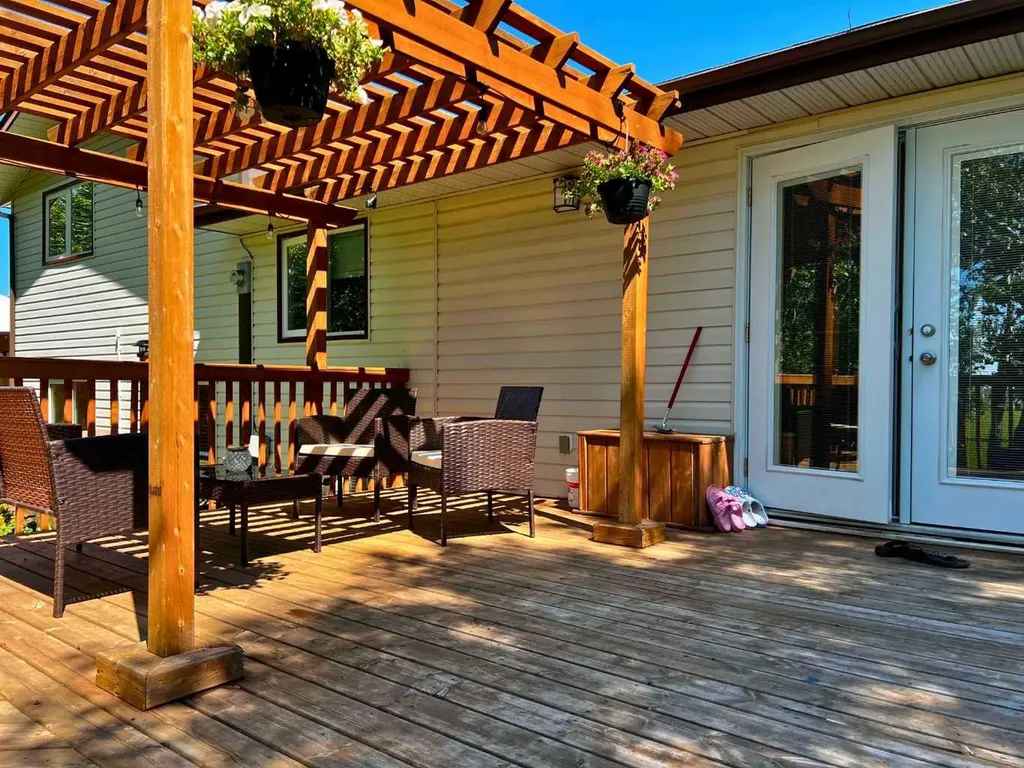 5404 46 Street Valleyview AB T0H 3N0