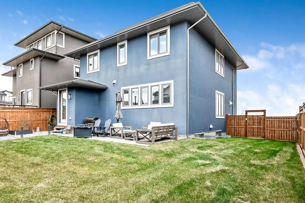 125 South Harmony Drive Rural Rocky View County AB T3Z 0C5