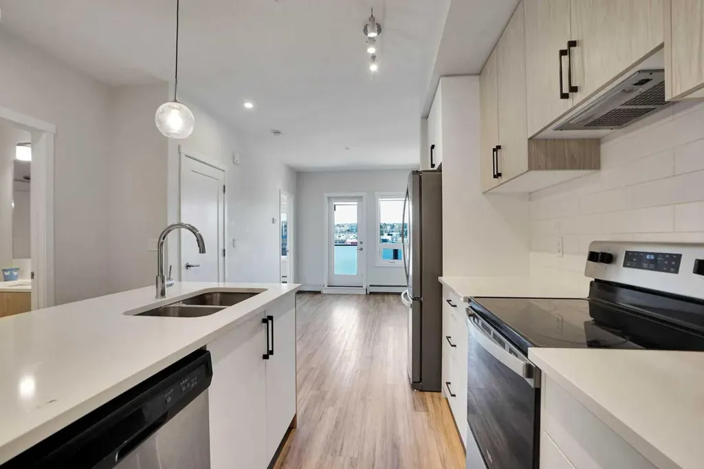 138 Sage Valley Common NW Calgary AB T3R1X7