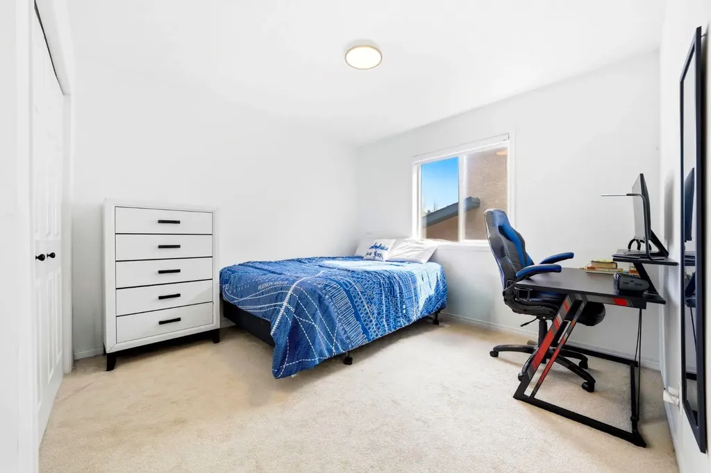 193 Hidden Creek Road NW Calgary AB T3A 6L7