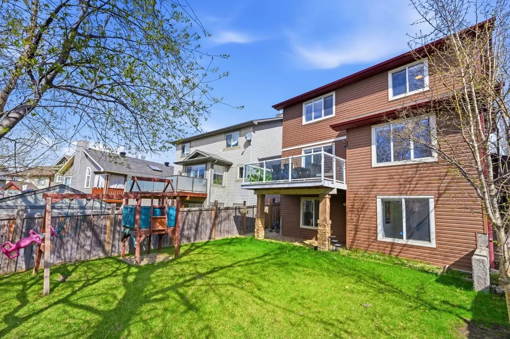 193 Hidden Creek Road NW Calgary AB T3A 6L7
