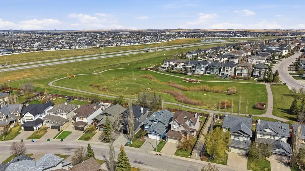 193 Hidden Creek Road NW Calgary AB T3A 6L7