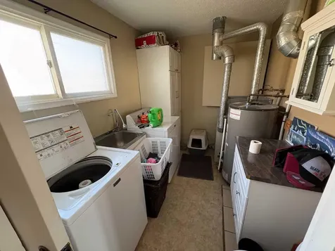 4715 47 Avenue Grimshaw AB T0H 1W0