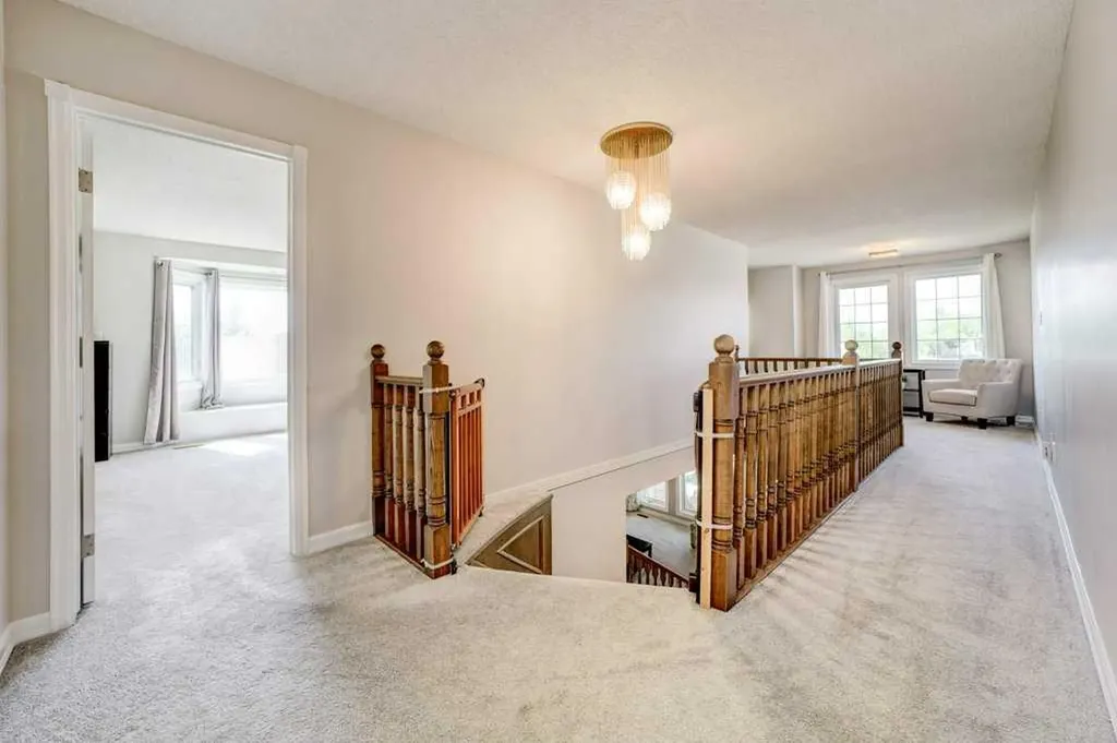 27 Niska Place W Lethbridge AB T1K 6G9