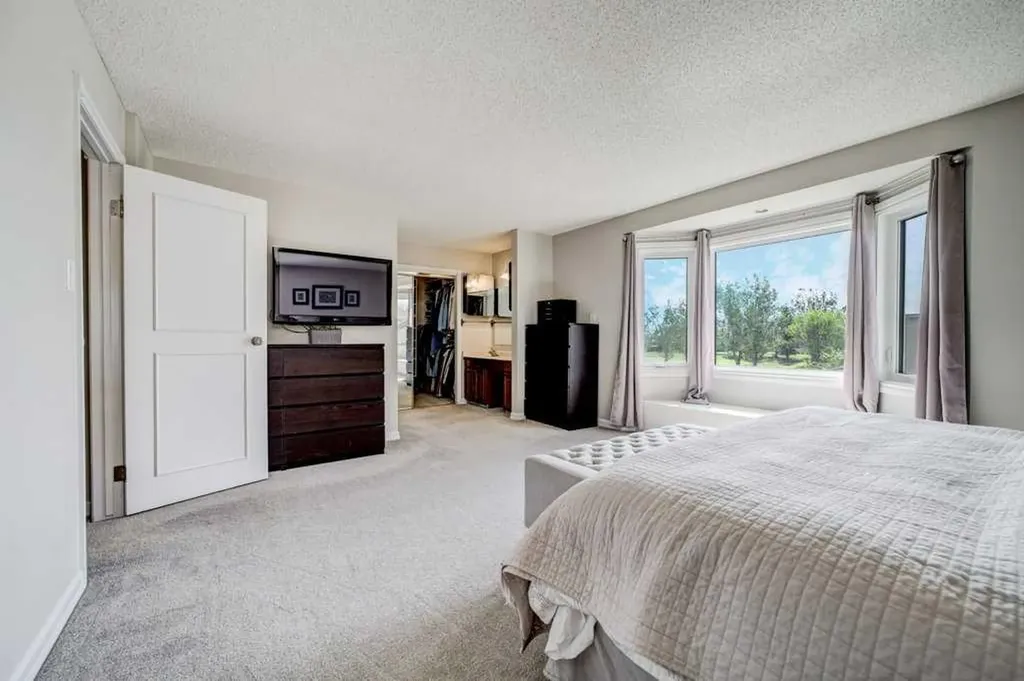 27 Niska Place W Lethbridge AB T1K 6G9