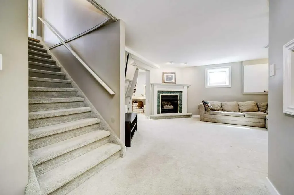 27 Niska Place W Lethbridge AB T1K 6G9