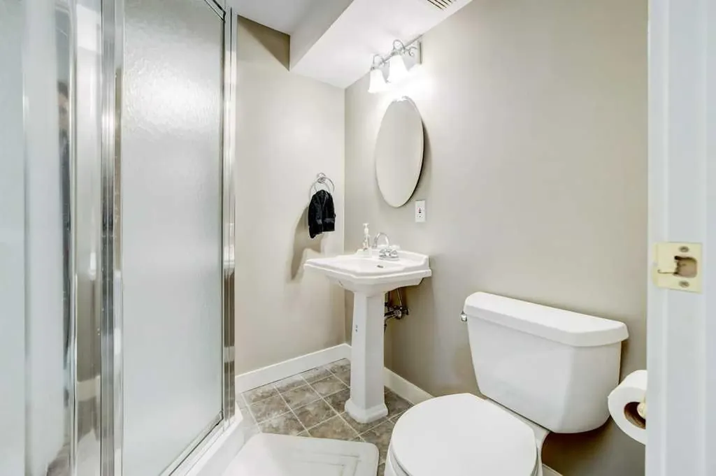 27 Niska Place W Lethbridge AB T1K 6G9