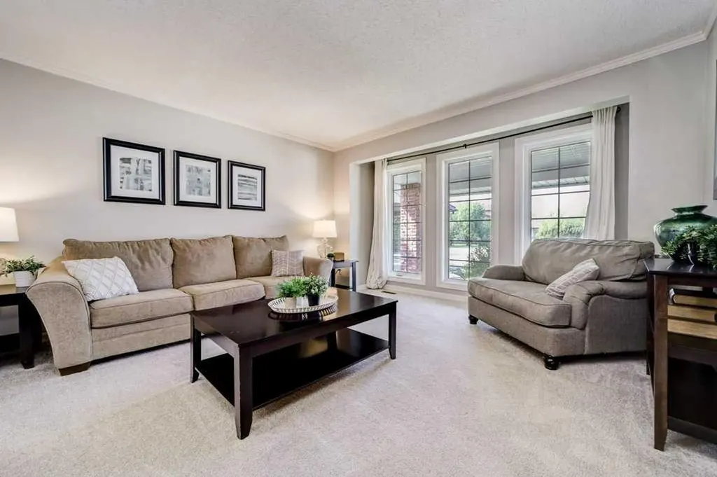 27 Niska Place W Lethbridge AB T1K 6G9