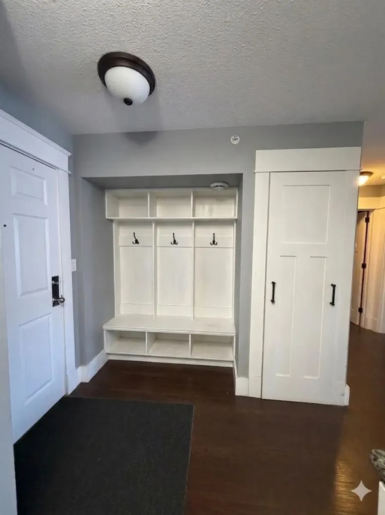 10217 Queen Street Fort Mcmurray AB T9H 5S5