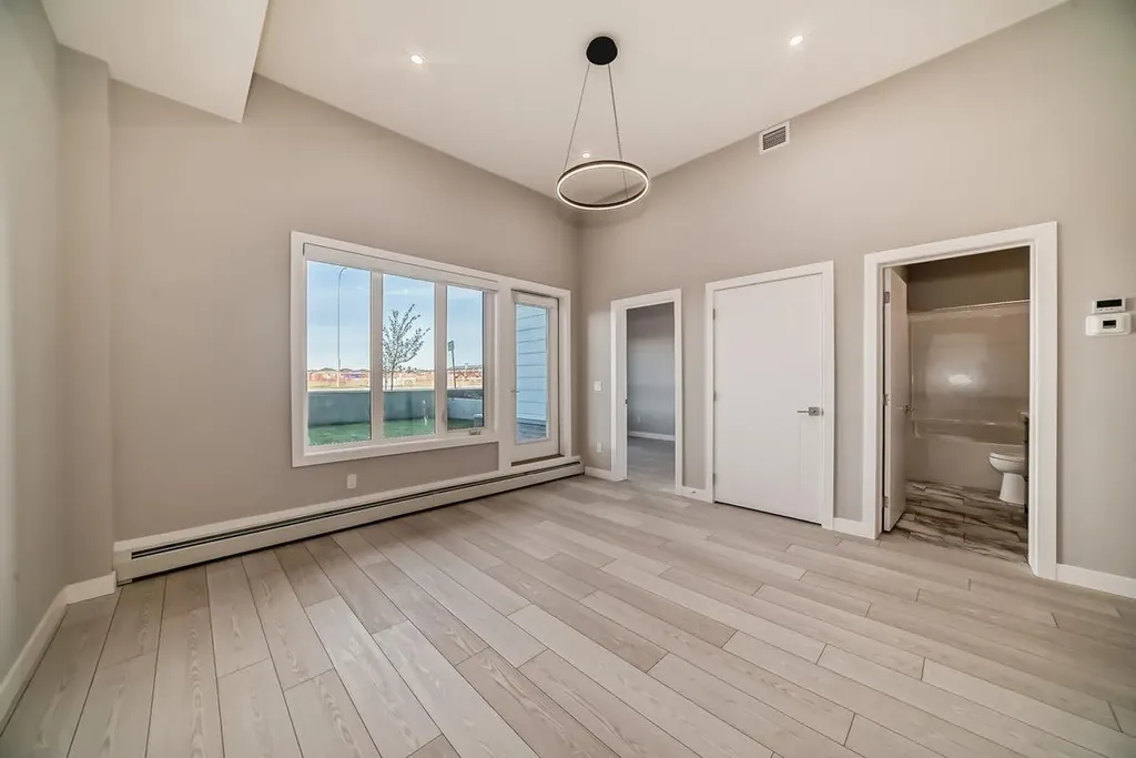 60 Skyview Ranch Road NE Calgary AB T3N0G3
