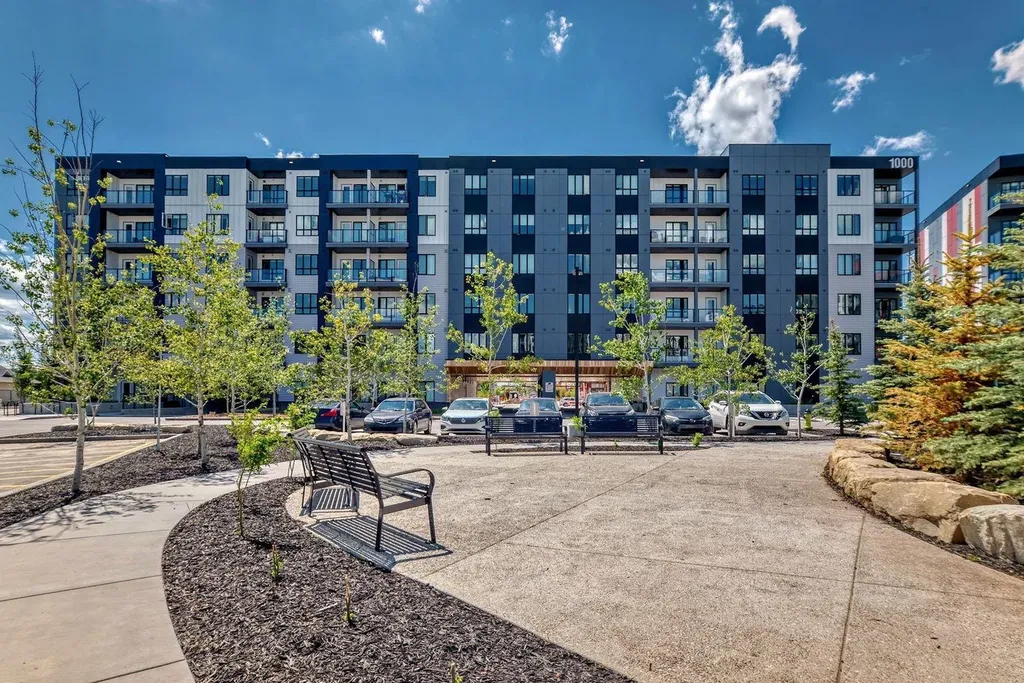 60 Skyview Ranch Road NE Calgary AB T3N0G3