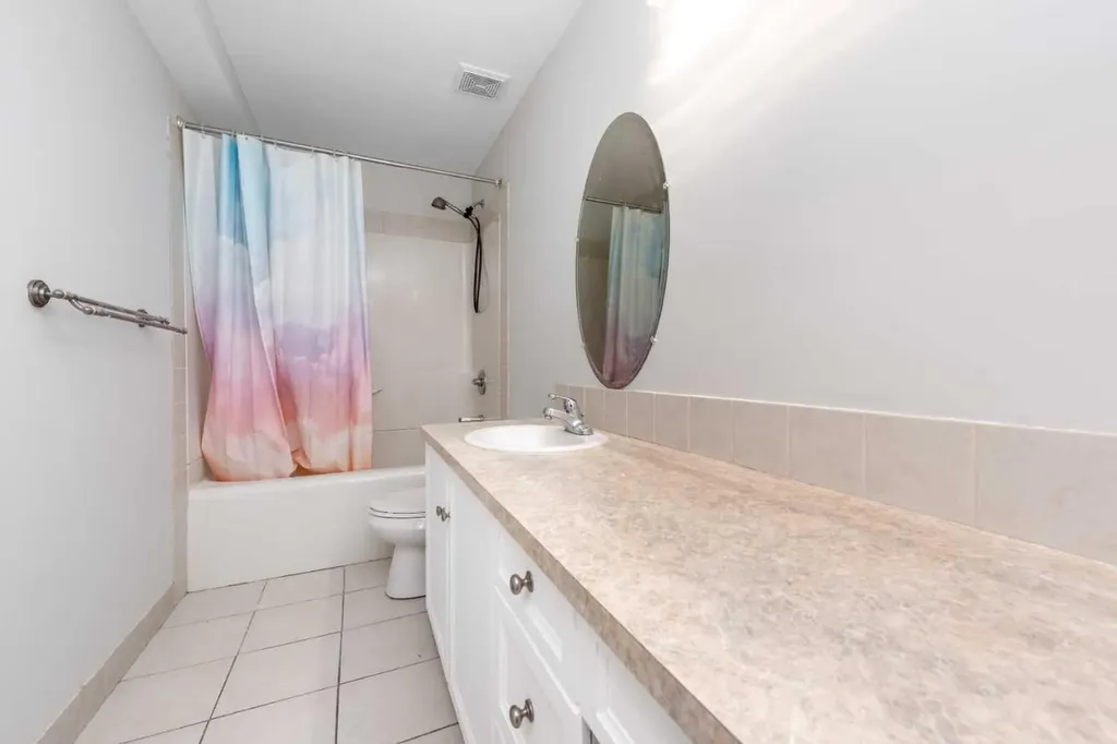 83 Cranleigh Common SE Calgary AB T3M 1G7