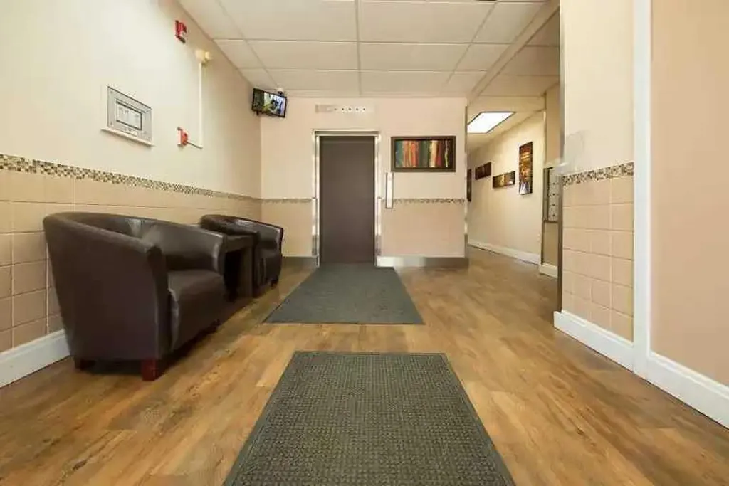 4820 47 Avenue Red Deer AB T4N 6B9