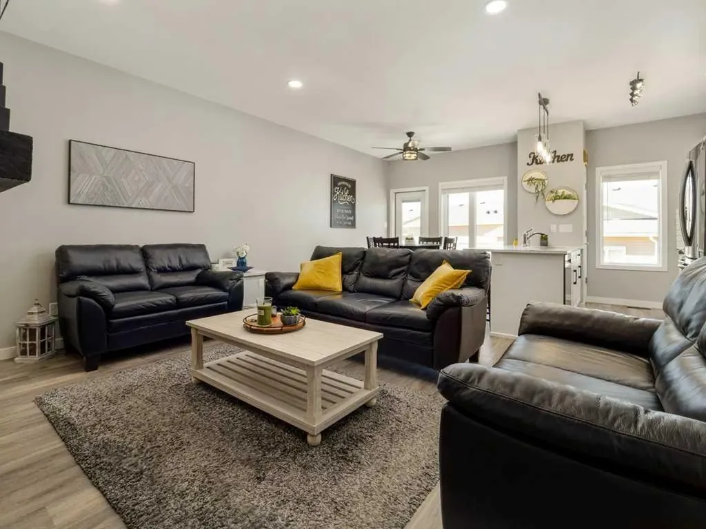 322 Northlander Bend W Lethbridge AB T1J5K8