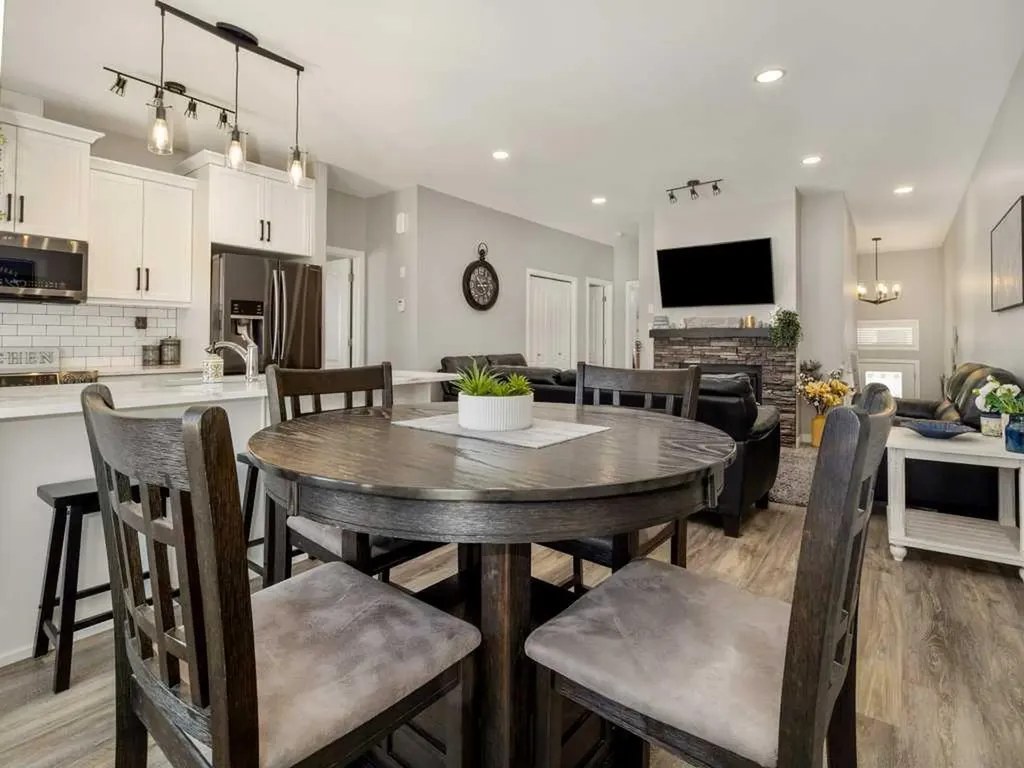 322 Northlander Bend W Lethbridge AB T1J5K8