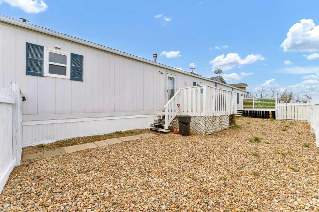 12006 Range Road 43 Rural Cypress County AB T0J1A0