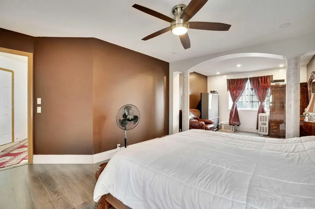 5189 Coral Shores Drive NE Calgary AB t3j 3j6