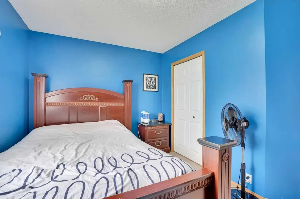 5189 Coral Shores Drive NE Calgary AB t3j 3j6