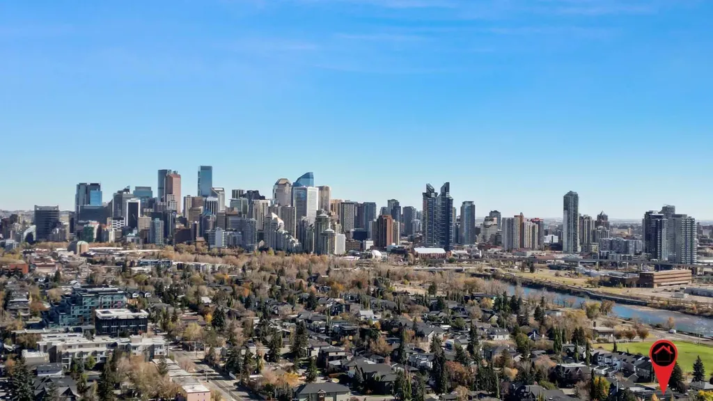2115 Bowness Road NW Calgary AB T2N 3L2