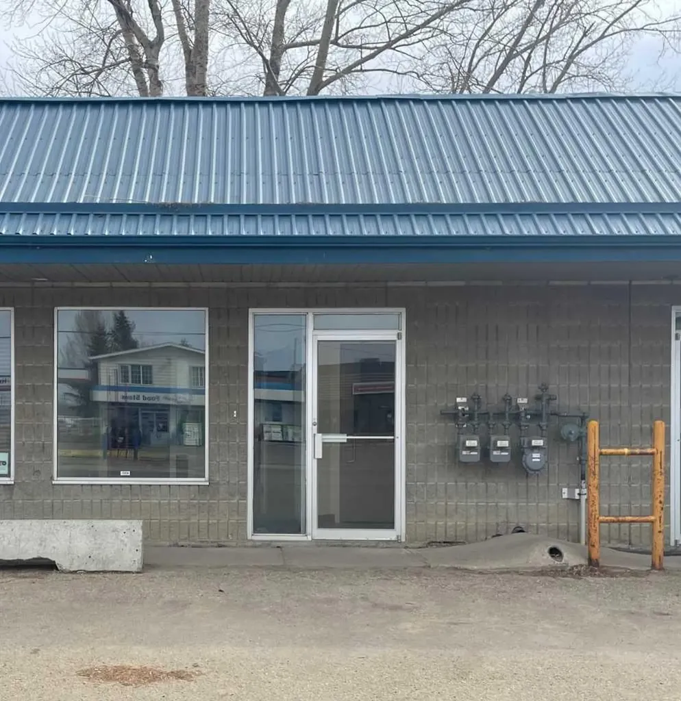 109 6 Avenue NW Slave Lake AB T0G 2A1