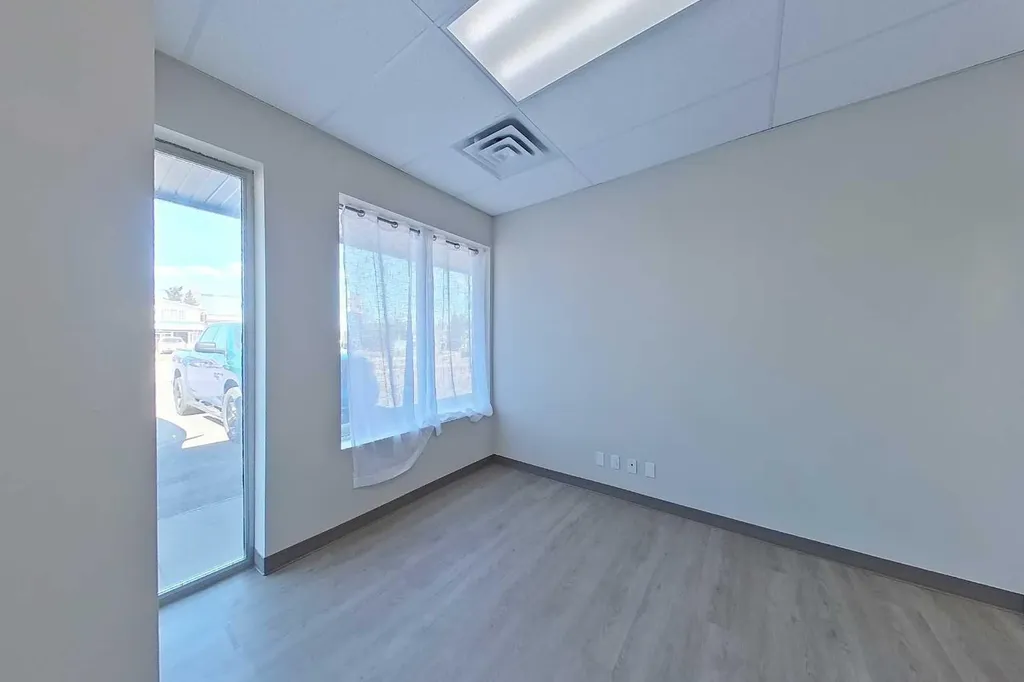 109 6 Avenue NW Slave Lake AB T0G 2A1