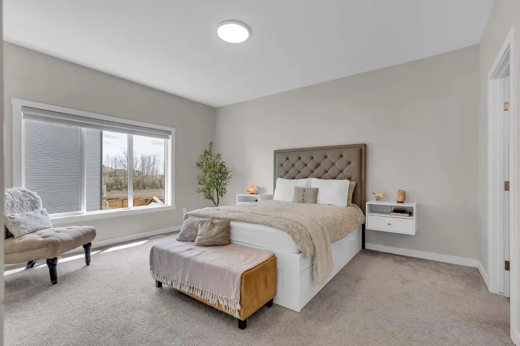 315 Monterey Place SE High River AB T1V 0H6