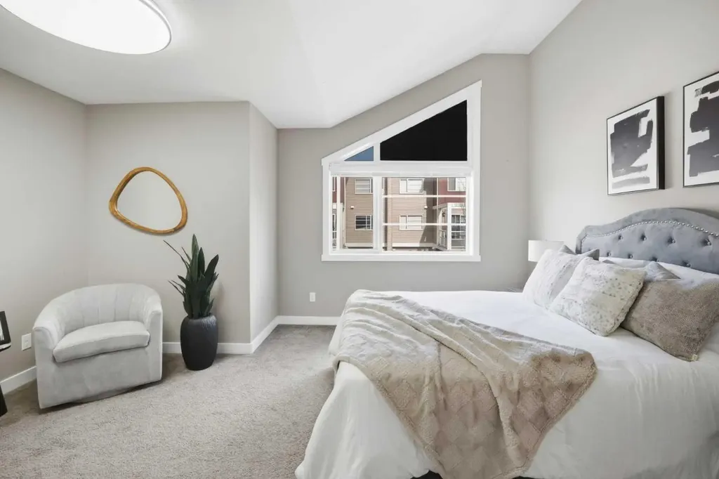 556 Redstone View NE Calgary AB T3N 0M9