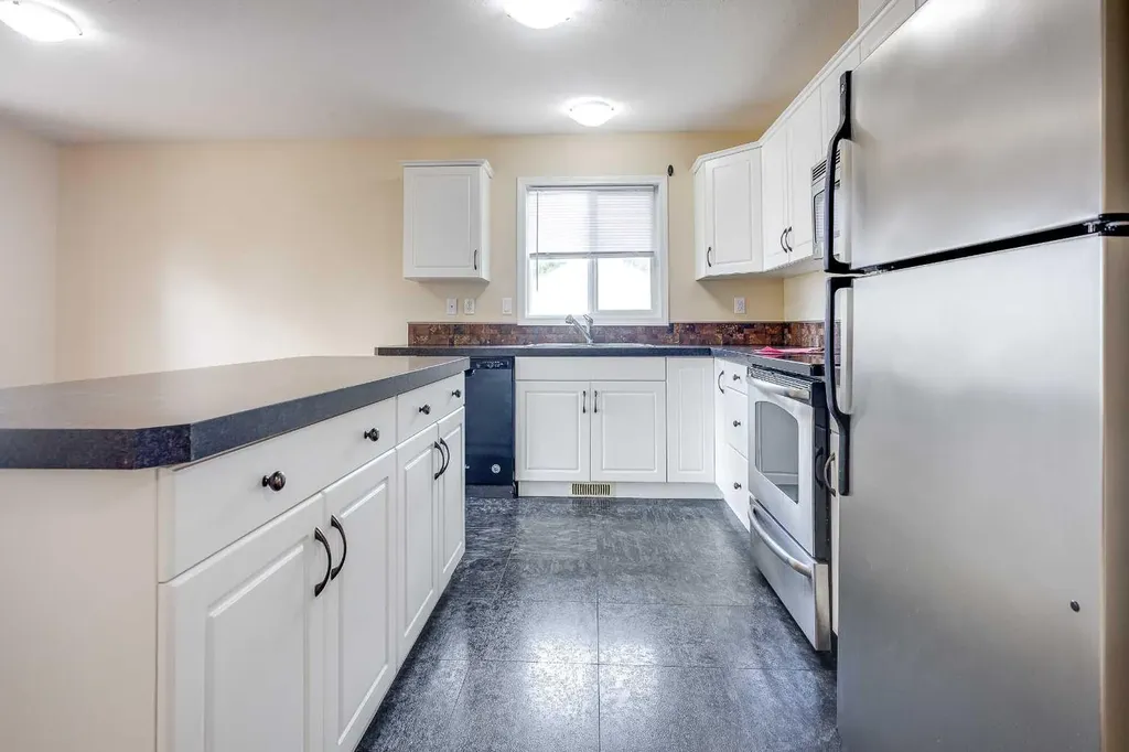 4626 51 Avenue Rimbey AB T0C 2J0
