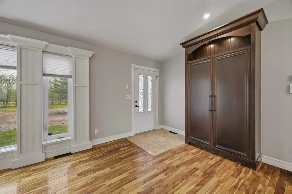 33271 Range Road 13 Rural Mountain View County AB T4H1H3