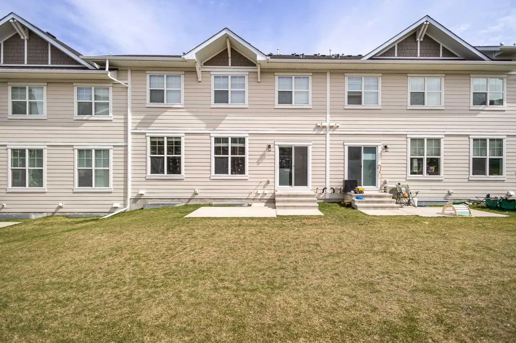881 Sage Valley Boulevard NW Calgary AB T3R 0R3