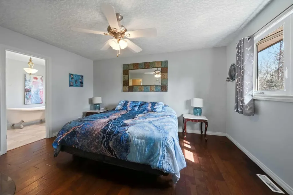 39026 Range Road 275 Linn Valley AB T4S2A9