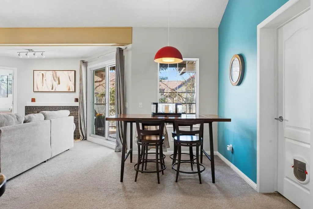 1997 Sirocco Drive SW Calgary AB T3H 3E6
