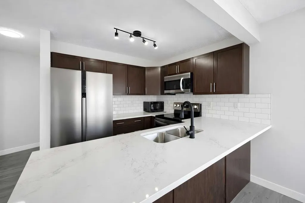 137 Pantego Lane NW Calgary AB T2K 0T1
