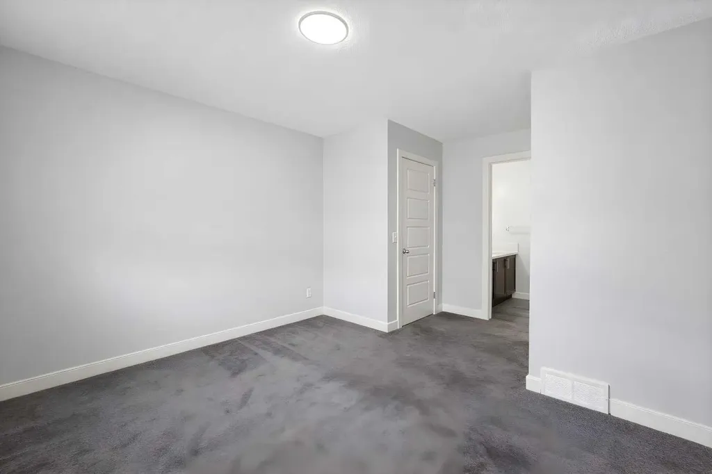 137 Pantego Lane NW Calgary AB T2K 0T1