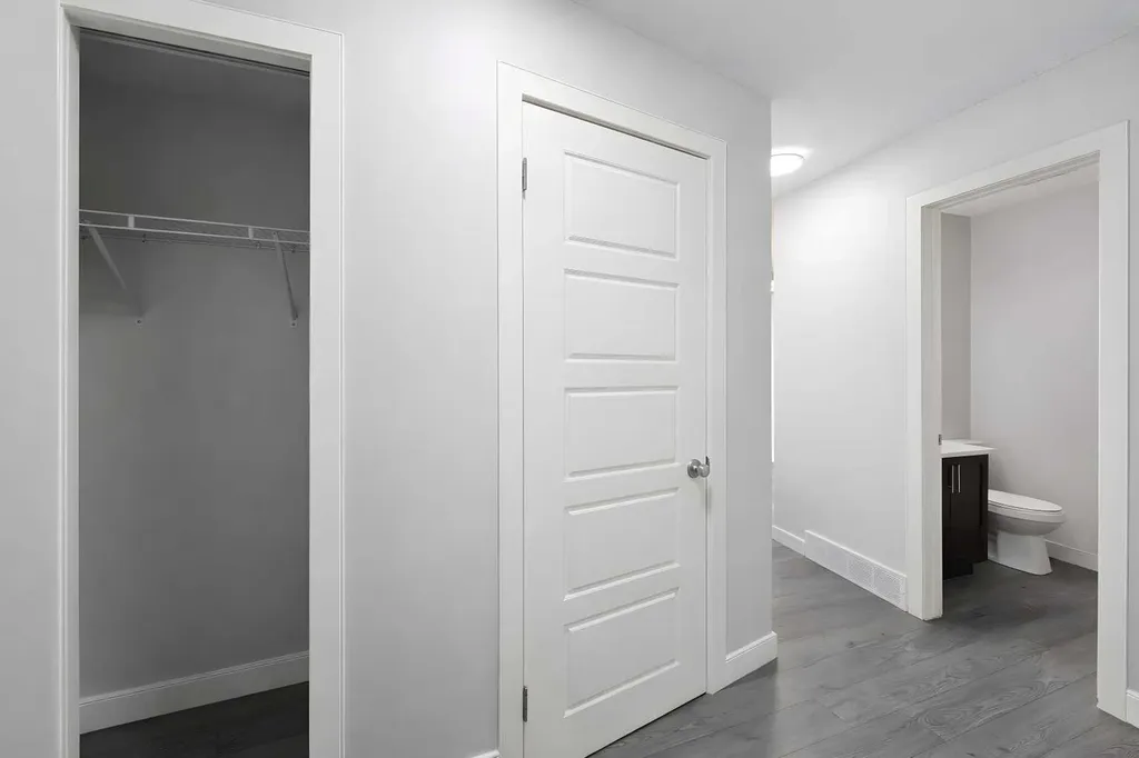 137 Pantego Lane NW Calgary AB T2K 0T1