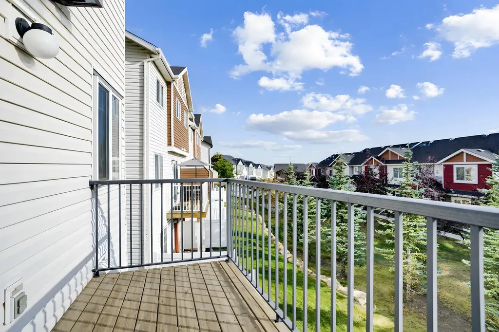 137 Pantego Lane NW Calgary AB T2K 0T1