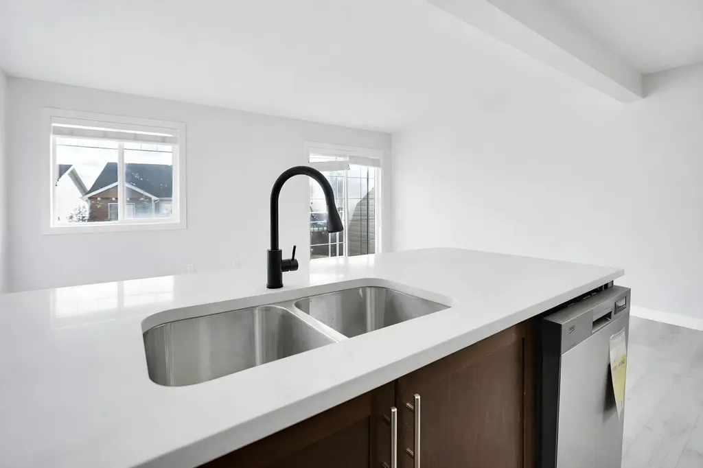 137 Pantego Lane NW Calgary AB T2K 0T1