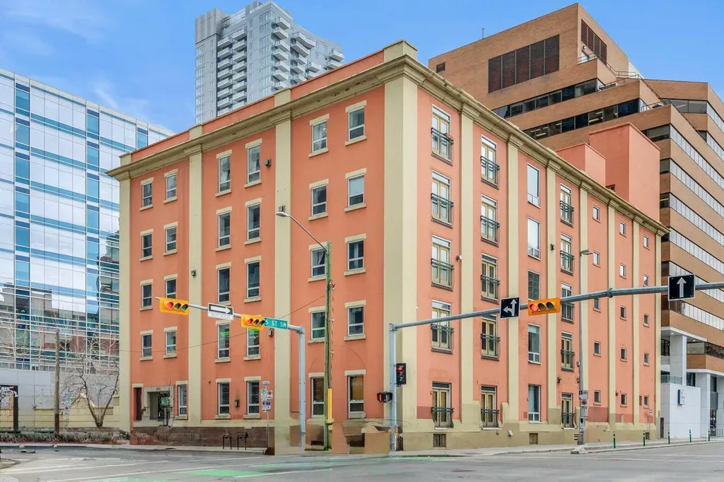 535 10 Avenue SW Calgary AB T2R 0A8