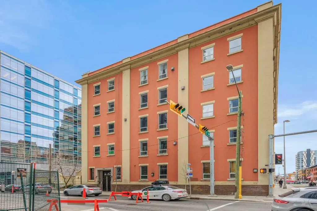 535 10 Avenue SW Calgary AB T2R 0A8