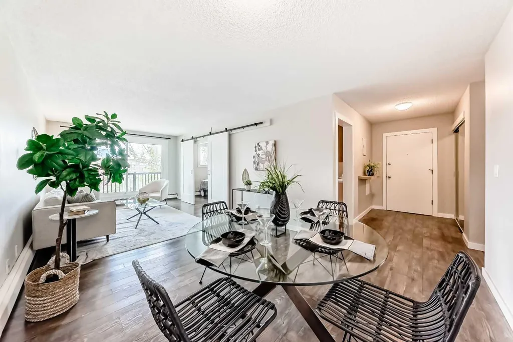 1829 11 Avenue SW Calgary AB T3C 0N7