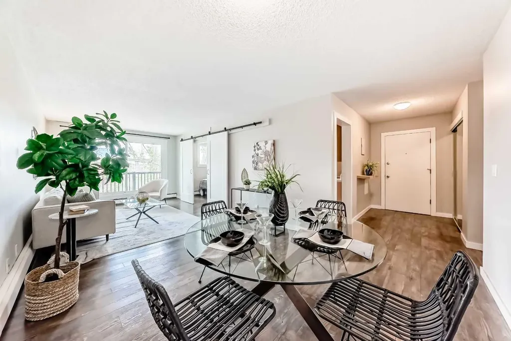 1829 11 Avenue SW Calgary AB T3C 0N7
