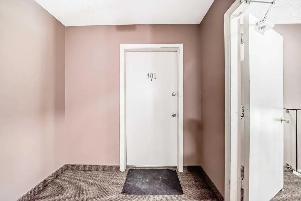 1829 11 Avenue SW Calgary AB T3C 0N7