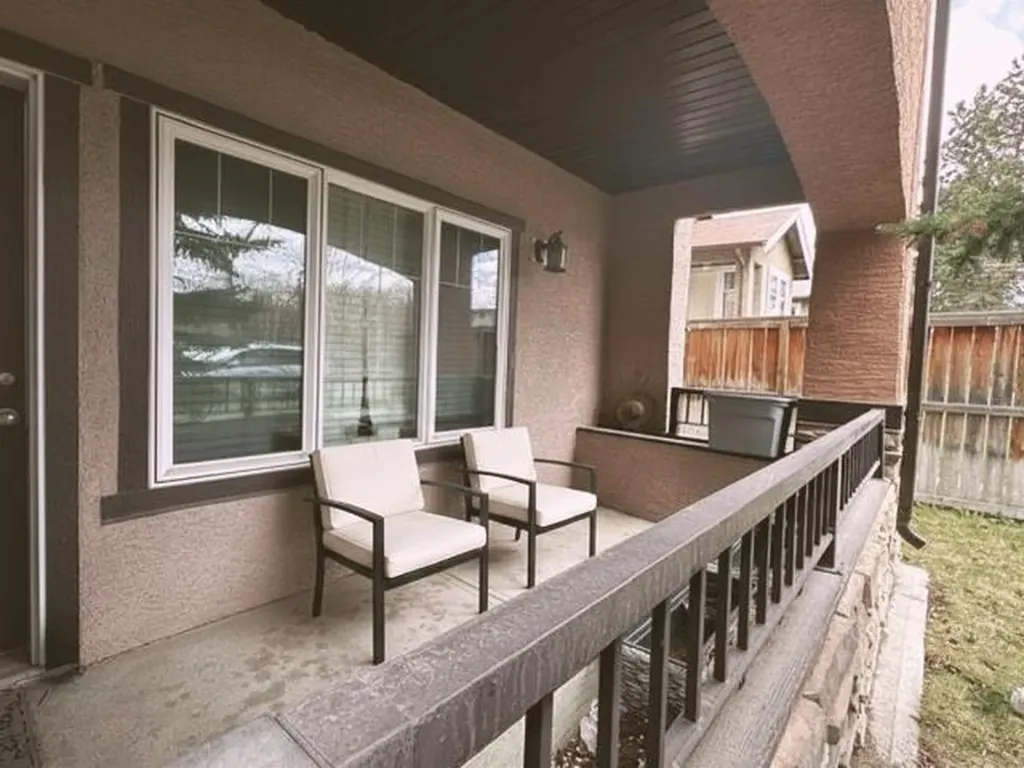 110 12 Avenue NE Calgary AB T2E 0Z9