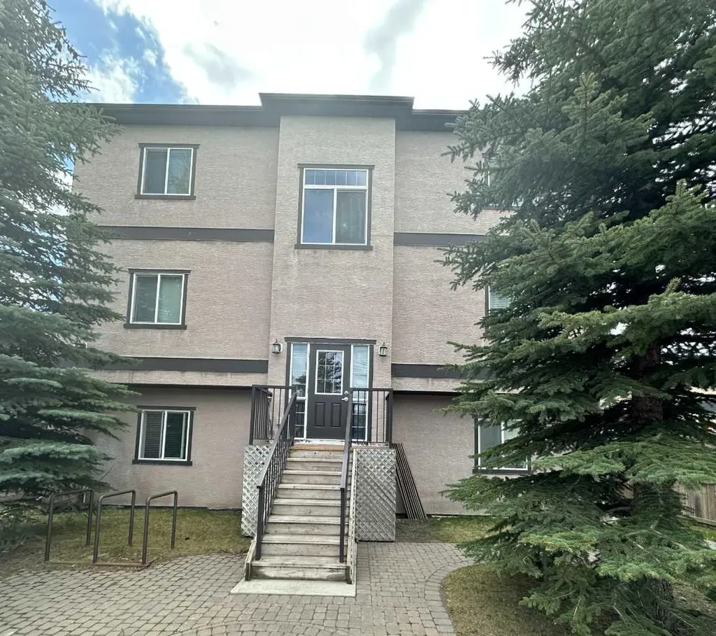 110 12 Avenue NE Calgary AB T2E 0Z9