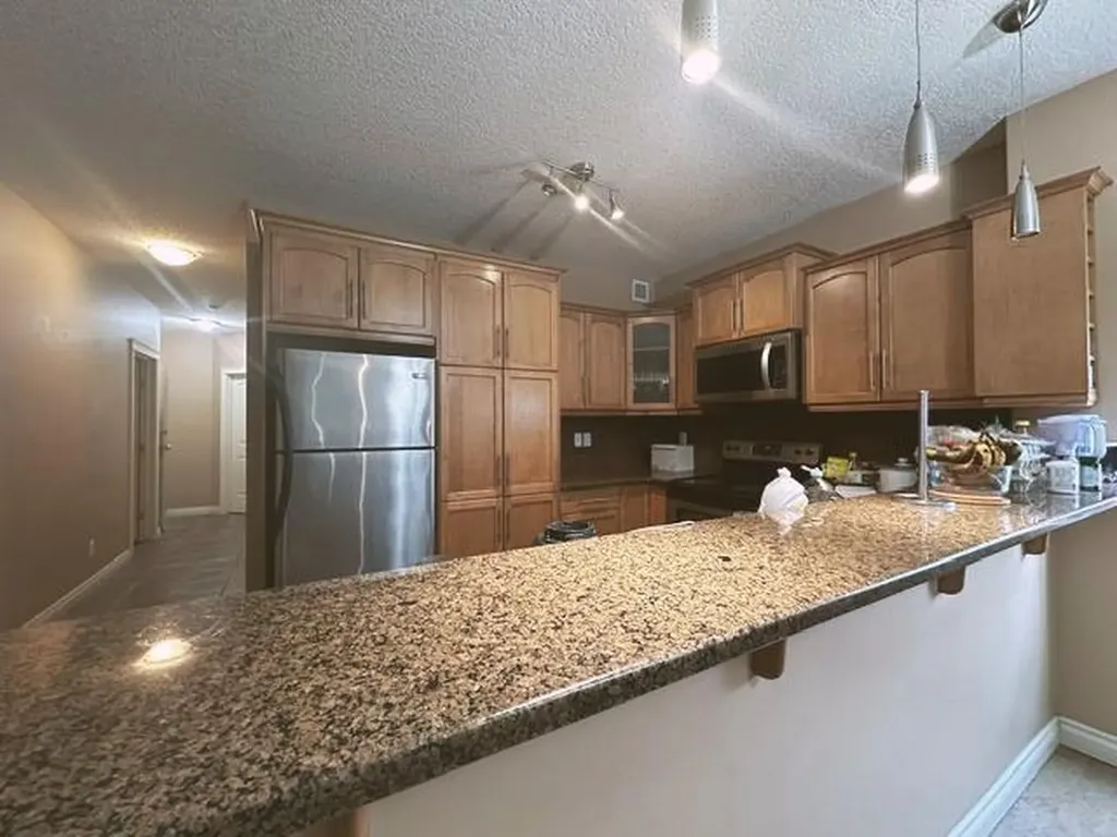 110 12 Avenue NE Calgary AB T2E 0Z9