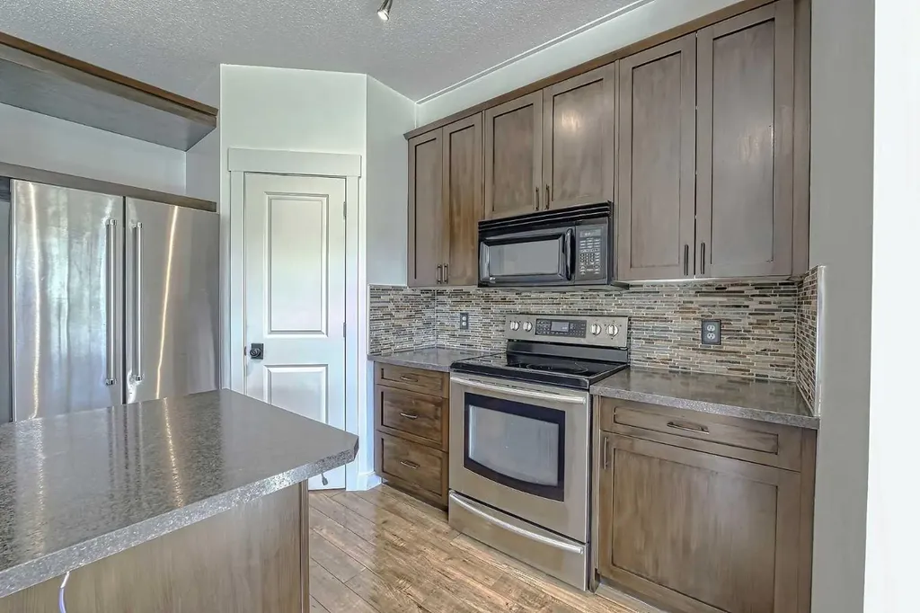 179 Rainbow Falls Drive Chestermere AB T1X 0A7