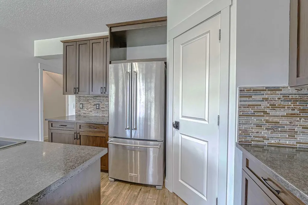 179 Rainbow Falls Drive Chestermere AB T1X 0A7