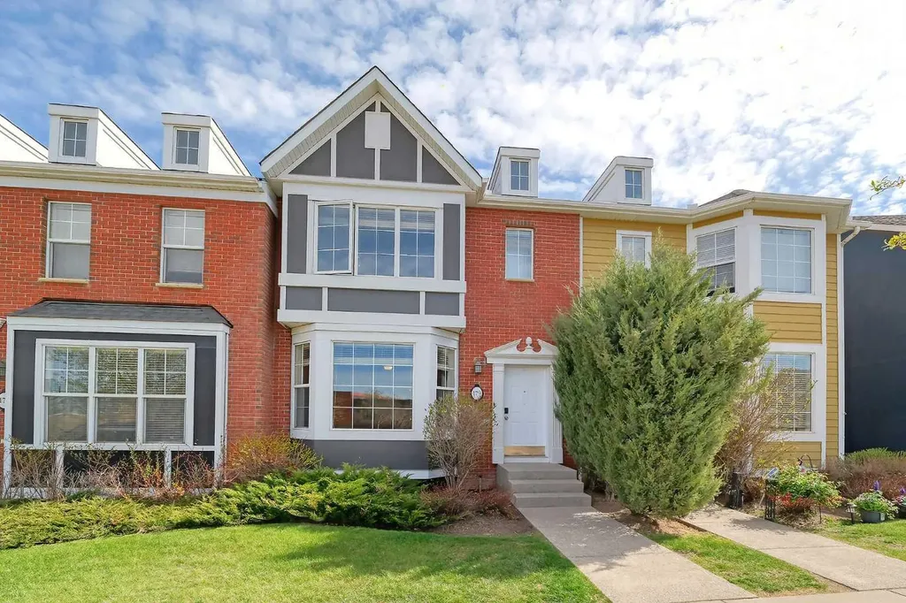 179 Rainbow Falls Drive Chestermere AB T1X 0A7